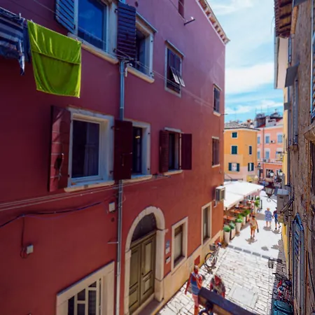 Polina Appartement *